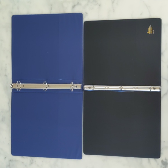 Avery Blue 1.5" 3 Ring and Black 0.5" 3 Ring Binder w/2 Interior Pockets, 2 pcs - Picture 3 of 3
